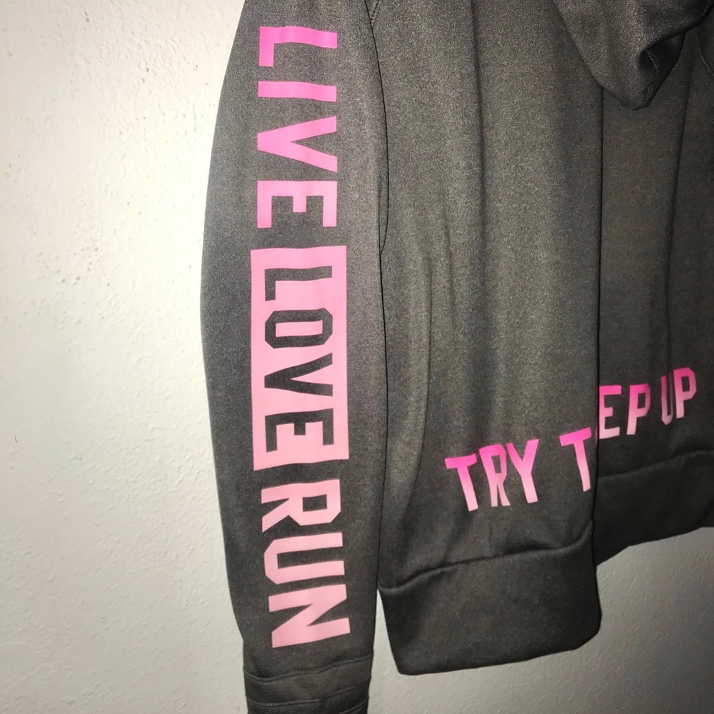 3/$$15Grey zip up jacket🔥🔥🔥 - Picture 2 of 5